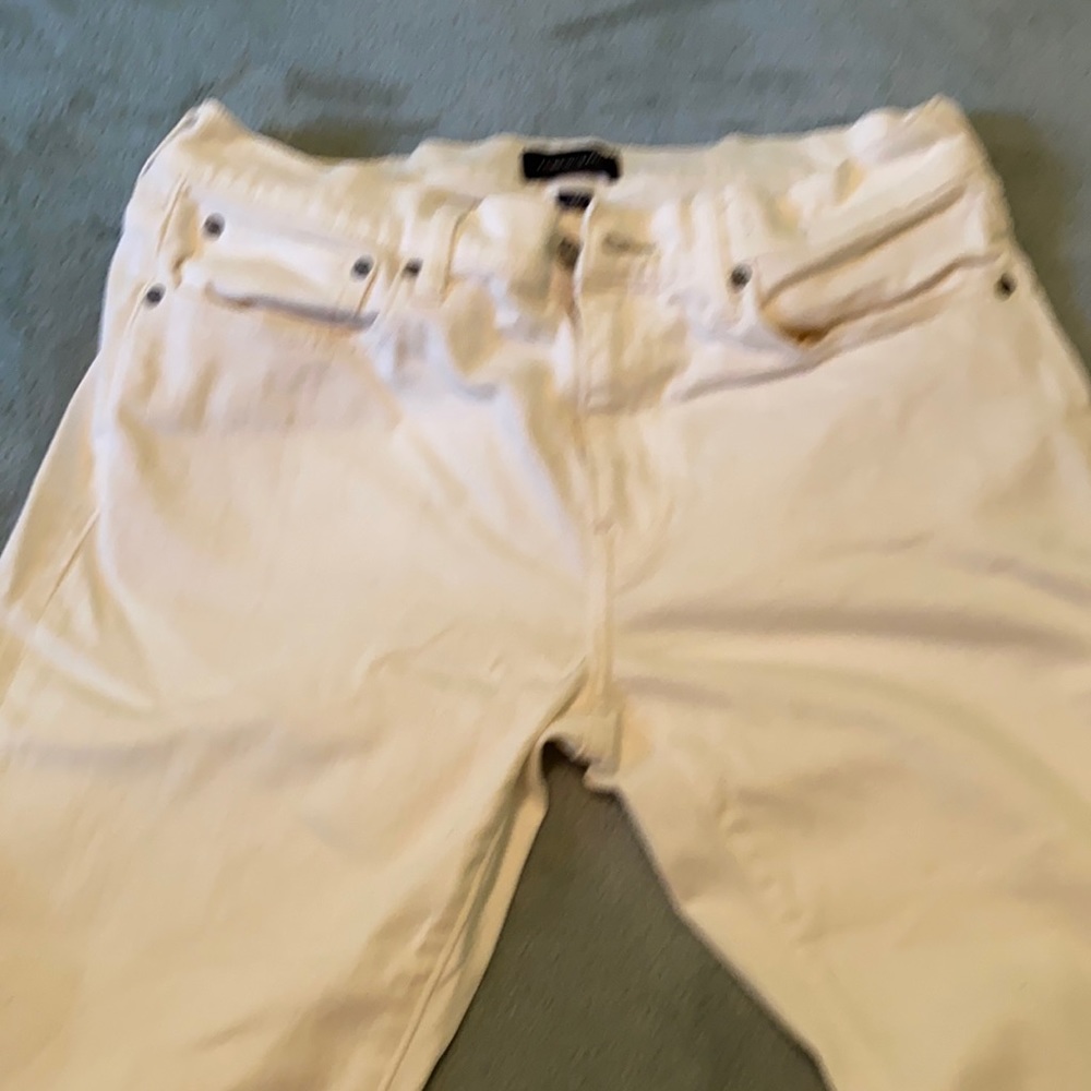 JCREW mens skinny jeans white! Perfect for summer.